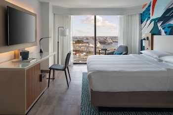 Room, 1 King Bed, Balcony, Bay View