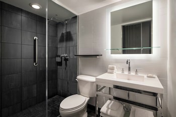 Premium Room, 1 King Bed, Lake View