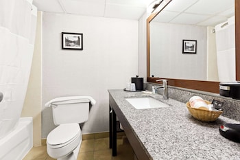 Standard Room, 2 Double Beds, Non Smoking