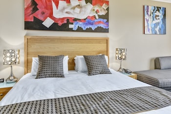 Deluxe Room, 1 King Bed