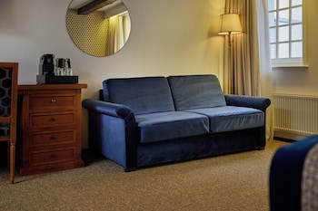 Superior Room, Multiple Beds, Courtyard View