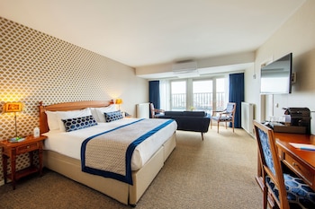 Superior Room, 1 Queen Bed, Balcony