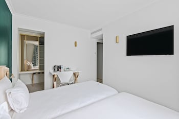 Premium Twin Room
