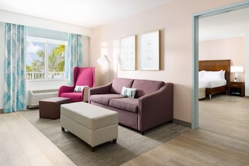 Suite, 1 King Bed, Non Smoking