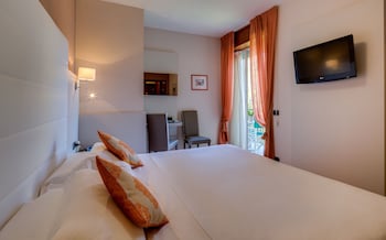 Standard Room, 1 Queen Bed, Sea View