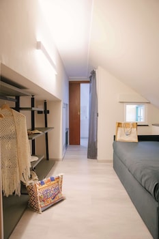 Deluxe Room, Multiple Beds, Balcony, Sea View