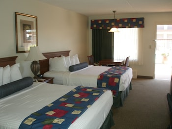Standard Room, 2 Queen Beds, Non Smoking