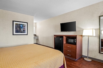 Deluxe Room, 1 King Bed, Non Smoking