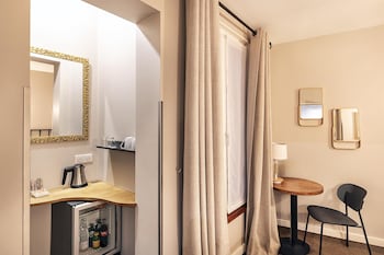 Standard Room, 1 Double Bed, Smoking