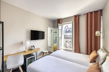 Comfort Room, 2 Twin Beds, Smoking