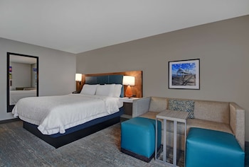 Room, 1 King Bed with Sofa bed, Non Smoking