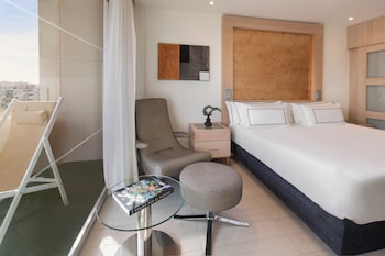 Melia Room, Room, Balcony