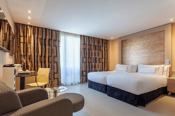 Premium Room, 2 Bedrooms (The Level)
