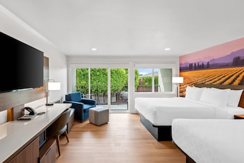 Standard Room, 2 Queen Beds, Non Smoking, Balcony