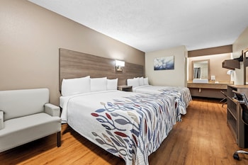 Deluxe Room, 2 Queen Beds (Smoke Free)