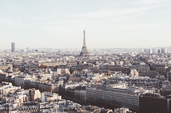 Room, 2 Twin Beds (Eiffel Tower View, Deluxe)
