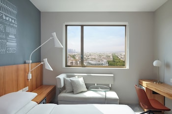 Deluxe Room, 2 Twin Beds