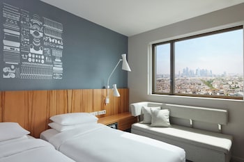 Deluxe Room, 2 Twin Beds