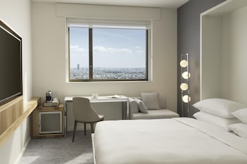Regency Suite King