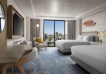 Room, 2 Queen Beds, Ocean View (High Floor)