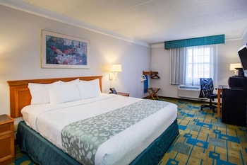 Room, 1 King Bed, Accessible, Bathtub