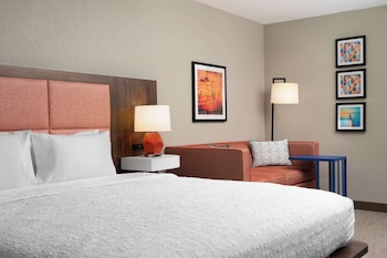 Executive Room, 1 King Bed with Sofa bed (Study)