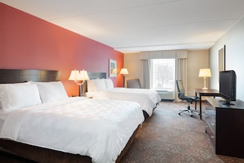 Standard Room, 2 Queen Beds, Accessible (Roll-In Shower)