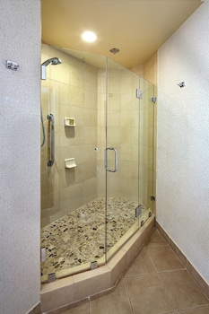 Executive Suite- 2 Bedrooms