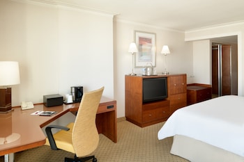 Room, 1 King Bed, City View