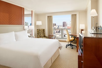 Room, 1 King Bed, City View