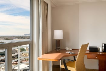 2 Double Beds, Water View - (Mobility Accessible, Tub)