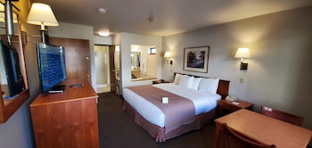 Studio Suite, 1 King Bed, Non Smoking