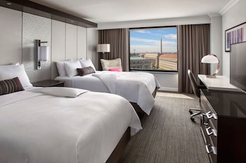 Room, 2 Double Beds (View)