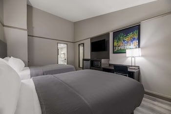 Standard Room, 2 Double Beds, Non Smoking