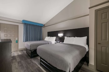 Standard Room, 2 Double Beds, Non Smoking