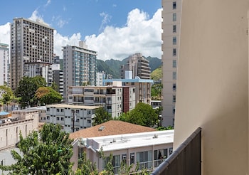 Deluxe Studio, Kitchenette, City View