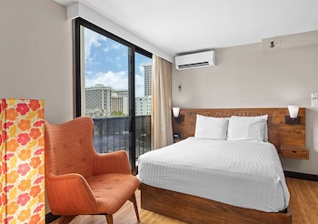 Standard Room, Partial Ocean View