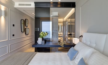 Luxury Triple Room