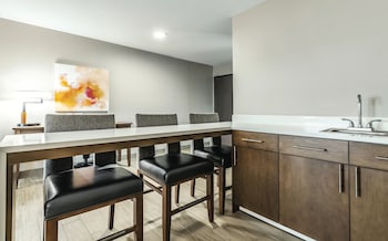 Studio Suite, 2 Queen Beds, Non Smoking