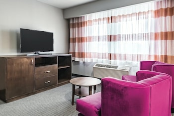 Presidential Studio Suite, 1 King Bed, Non Smoking