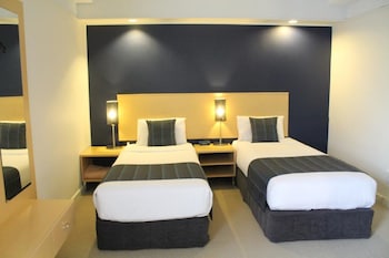 Basic Triple Room