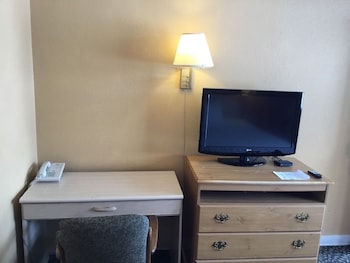 Standard Room, 1 King Bed, Smoking