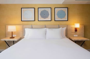 Room, 1 King Bed