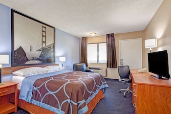 Standard Room, 1 Queen Bed