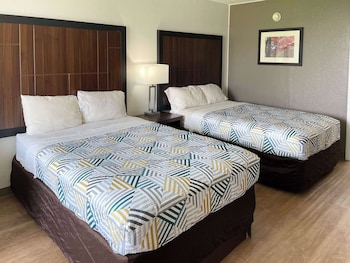 Standard Room, 2 Double Beds, Smoking