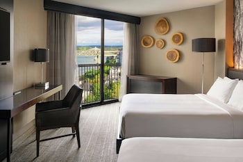 Club Room, 2 Queen Beds