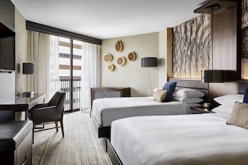 Room, 2 Double Beds (Mobility/Hearing Access, Roll-In Shwr)