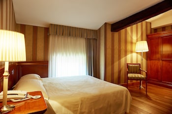 Classic Double or Twin Room