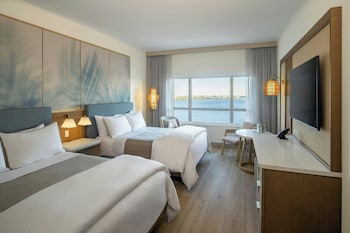 Room, 2 Queen Beds, Bay View