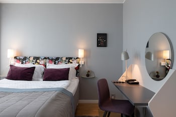 Standard Double Room (Small)